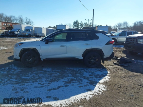 2021 Toyota RAV4 Hybrid XSE with VIN JTME6RFV6MJ005442, listed as a IAAI auction lot 41306055 with 24,187 mi miles. Bid and sale history available at carsss.com. Image 14.