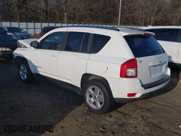 2013 Jeep Compass Sport with VIN 1C4NJCBA6DD102332, listed as a IAAI auction lot 41495235 with 213,018 mi miles. Bid and sale history available at carsss.com. Image 3.