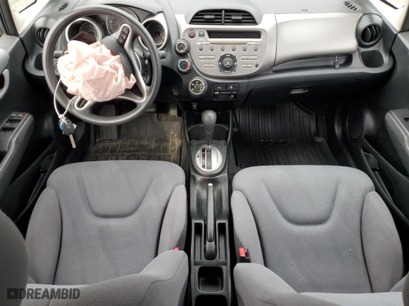 2013 Honda Fit with VIN JHMGE8H37DC026868, listed as a Copart auction lot 50137155 with 272,050 mi miles and Salvage Title. Bid and sale history available at carsss.com. Image 8.