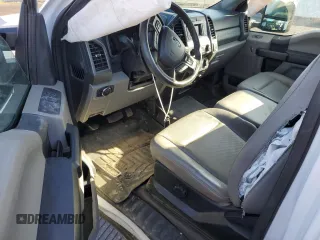2021 Ford F-250 XLT z VIN 1FTBF2B69MEC28981, wystawiony jako Copart lot #47862774 z przebiegiem 28 712 mil mil oraz Szkoda całkowita • Salvage title. Historia ofert i sprzedaży dostępna na DreamBid. Obrazek 8.