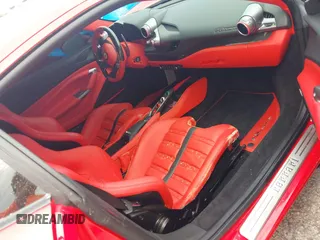 2022 Ferrari F8 с VIN ZFF92LLA3N0279959, выставлен на аукционе IAAI как лот 40522256 с пробегом Не указан миль и . История ставок и продаж доступна на DreamBid. Изображение 5.