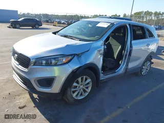 2016 Kia Sorento LX with VIN 5XYPG4A39GG117980, listed as a IAAI auction lot 41649196 with 127,996 mi miles. Bid and sale history available at carsss.com. Image 21.