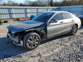 2015 Mercedes-Benz C-Class C 300 with VIN 55SWF4JB4FU069685, listed as a Copart auction lot 86140144 with 108,583 mi miles and Salvage Title. Bid and sale history available at carsss.com. Image 1.