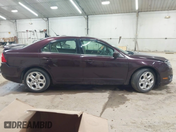 2011 Ford Fusion SE with VIN 3FAHP0HAXBR308930, listed as a IAAI auction lot 42028352 with 116,116 mi miles. Bid and sale history available at carsss.com. Image 13.
