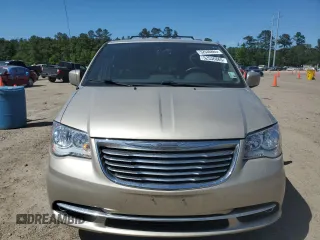 2013 Chrysler Town & Country Touring with VIN 2C4RC1BG4DR711405, listed as a Copart auction lot 52536865 with 163,040 mi miles and Salvage Title. Bid and sale history available at carsss.com. Image 5.