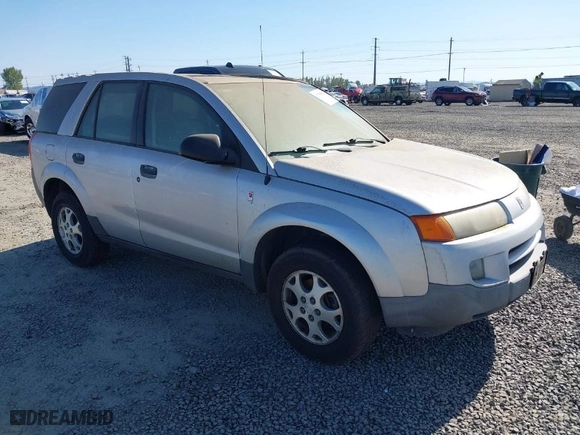2003 Saturn VUE with VIN 5GZCZ63B63S858390, listed as a IAAI auction lot 41705563 with 121,576 mi miles. Bid and sale history available at carsss.com. Image 1.
