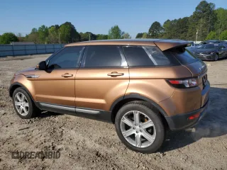 2015 Land Rover Range Rover Evoque Pure Plus z VIN SALVP2BG9FH012478, wystawiony jako Copart lot #52058715 z przebiegiem 141 430 mil mil oraz Szkoda całkowita • Salvage title. Historia ofert i sprzedaży dostępna na DreamBid. Obrazek 2.