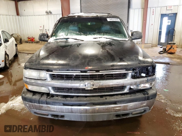 2002 Chevrolet Suburban LS with VIN 1GNFK16Z42J110098, listed as a Copart auction lot 44579395 with 317,196 mi miles and Clean Title. Bid and sale history available at carsss.com. Image 5.