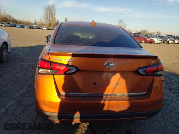 2020 Nissan Versa SR z VIN 3N1CN8FV0LL838877, wystawiony jako Copart lot #41762415 z przebiegiem 65 242 mil mil oraz Szkoda całkowita • Salvage title. Historia ofert i sprzedaży dostępna na DreamBid. Obrazek 6.