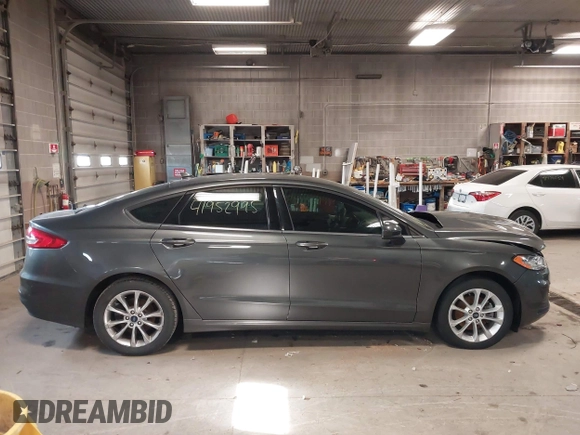 2020 Ford Fusion SE z VIN 3FA6P0LU4LR118809, wystawiony jako IAAI lot #41952995 z przebiegiem 35 353 mil mil oraz . Historia ofert i sprzedaży dostępna na DreamBid. Obrazek 14.