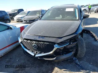 2025 Mazda CX-30 2.5 S Select Sport with VIN 3MVDMBBM5SM760652, listed as a IAAI auction lot 41445077 with 2,577 mi miles. Bid and sale history available at carsss.com. Image 12.