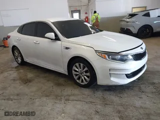 2017 Kia Optima LX with VIN 5XXGT4L30HG170906, listed as a IAAI auction lot 41549334 with 222,478 mi miles. Bid and sale history available at carsss.com. Image 1.