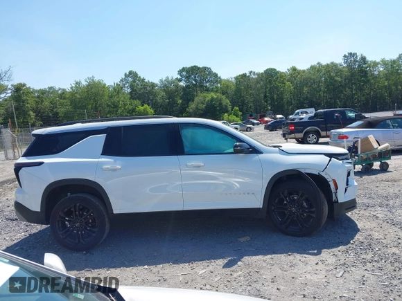 2025 Chevrolet Traverse FWD LT with VIN 1GNERGRS7SJ144304, listed as a IAAI auction lot 42522424 with 4,081 mi miles and . Bid and sale history available at DreamBid. Image 13.
