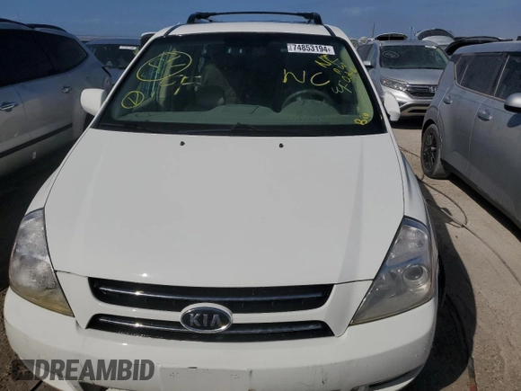 2006 Kia Sedona LX with VIN KNDMB233266030622, listed as a Copart auction lot 74853194 with Not Provided miles and Non Repairable. Bid and sale history available at carsss.com. Image 5.