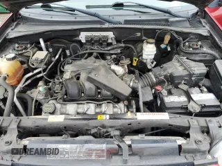 2006 Ford Escape Limited с VIN 1FMYU04196KA57980, выставлен на аукционе Copart как лот 58719335 с пробегом 203 595 миль миль и Списание • Salvage title. История ставок и продаж доступна на DreamBid. Изображение 12.
