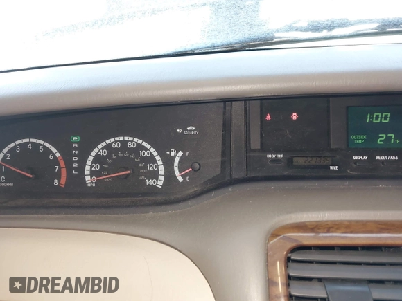 2002 Toyota Avalon XL with VIN 4T1BF28B32U255693, listed as a IAAI auction lot 41629186 with 221,335 mi miles and . Bid and sale history available at DreamBid. Image 7.