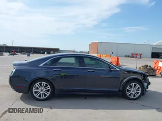 2014 Lincoln MKZ with VIN 3LN6L2GK7ER819756, listed as a IAAI auction lot 42242399 with 140,483 mi miles and . Bid and sale history available at DreamBid. Image 14.