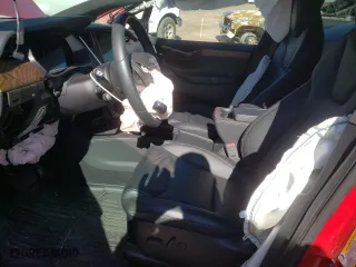 2020 Tesla Model X Long Range with VIN 5YJXCDE29LF261267, listed as a Copart auction lot 48111043 with 0 mi miles. Bid and sale history available at carsss.com. Image 7.