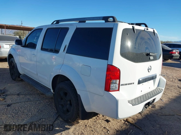 2005 Nissan Pathfinder SE with VIN 5N1AR18W75C711706, listed as a IAAI auction lot 41233134 with 182,952 mi miles and . Bid and sale history available at DreamBid. Image 3.