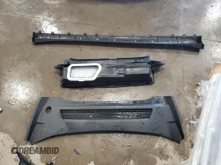 2023 Tesla Model Y Long Range z VIN 7SAYGAEE5PF672546, wystawiony jako Copart lot #42779065 z przebiegiem 27 570 mil mil oraz Nie do naprawy • Non repairable. Historia ofert i sprzedaży dostępna na DreamBid. Obrazek 13.