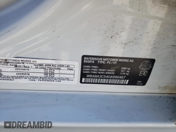 2016 BMW 3 Series 320i xDrive with VIN WBA8A3C54GK690467, listed as a Copart auction lot 61467414 with Not Provided miles and Salvage Title. Bid and sale history available at DreamBid. Image 13.