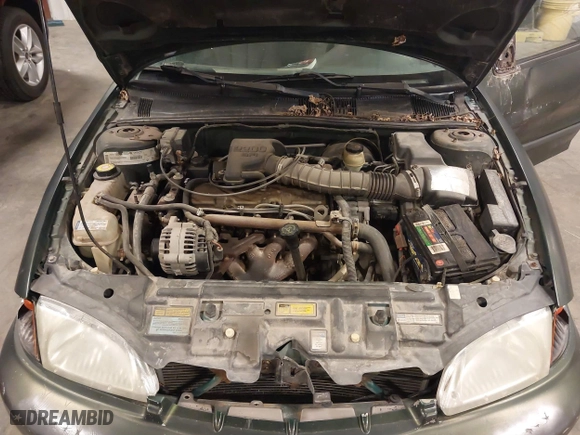 2000 Chevrolet Cavalier with VIN 1G1JC5240Y7265246, listed as a IAAI auction lot 41734226 with 194,333 mi miles. Bid and sale history available at carsss.com. Image 10.