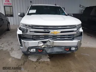 2019 Chevrolet Silverado 1500 LT with VIN 1GCPWCED3KZ215896, listed as a IAAI auction lot 41330797 with 117,972 mi miles. Bid and sale history available at carsss.com. Image 6.