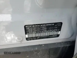 2024 Mitsubishi Outlander SE z VIN JA4J4VA88RZ020090, wystawiony jako Copart lot #45466615 z przebiegiem 41 644 mil mil oraz Szkoda całkowita • Salvage title. Historia ofert i sprzedaży dostępna na DreamBid. Obrazek 13.