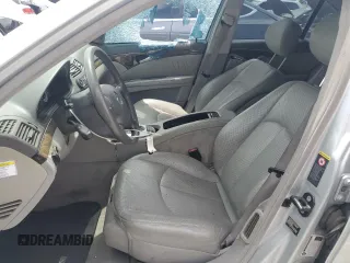 2006 Mercedes-Benz E 500 z VIN WDBUF70J76A883405, wystawiony jako Copart lot #58378925 z przebiegiem 117 433 mil mil oraz Szkoda całkowita • Salvage title. Historia ofert i sprzedaży dostępna na DreamBid. Obrazek 7.