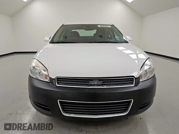2014 Chevrolet Impala LS z VIN 2G1WA5E3XE1170538, wystawiony jako Copart lot #57675165 z przebiegiem 154 114 mil mil oraz Czysty tytuł • Clean title. Historia ofert i sprzedaży dostępna na DreamBid. Obrazek 5.