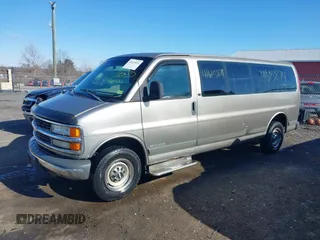 2002 Chevrolet Express with VIN 1GAGG29R821215025, listed as a IAAI auction lot 41615874 with 195,769 mi miles. Bid and sale history available at carsss.com. Image 14.