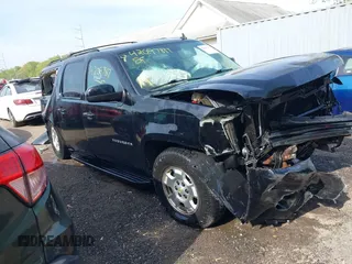 2013 Chevrolet Suburban LT with VIN 1GNSKJE70DR307210, listed as a IAAI auction lot 42097817 with 304,521 mi miles and . Bid and sale history available at DreamBid. Image 1.