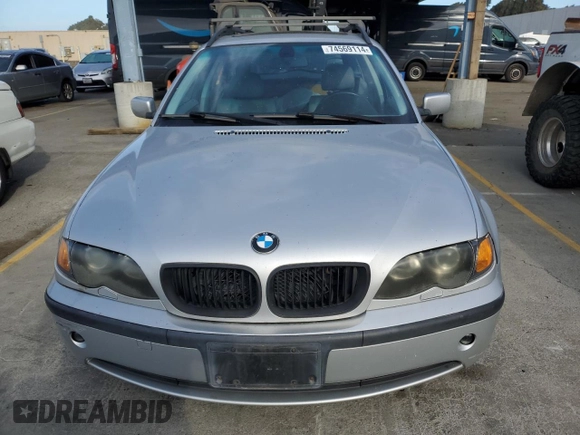 2003 BMW 3 Series 325xi with VIN WBAEP33403PF02178, listed as a Copart auction lot 74569114 with 201,557 mi miles and Clean Title. Bid and sale history available at carsss.com. Image 5.