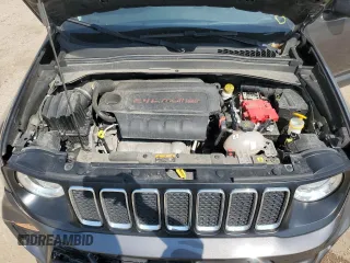 2019 Jeep Renegade Latitude with VIN ZACNJABB7KPK81926, listed as a Copart auction lot 60256765 with 41,904 mi miles and Salvage title. Bid and sale history available at DreamBid. Image 11.