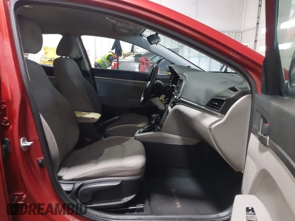 2019 Hyundai Elantra SE with VIN 5NPD74LF6KH473802, listed as a IAAI auction lot 41256394 with 130,699 mi miles and . Bid and sale history available at DreamBid. Image 5.
