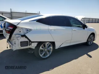 2018 Honda Clarity Plug-In Hybrid with VIN JHMZC5F11JC013897, listed as a Copart auction lot 68315094 with 99,486 mi miles and Salvage Title. Bid and sale history available at carsss.com. Image 3.