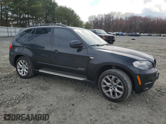 2013 BMW X5 xDrive35i with VIN 5UXZV4C53D0B03752, listed as a Copart auction lot 49836235 with 115,355 mi miles and Salvage Title. Bid and sale history available at carsss.com. Image 4.