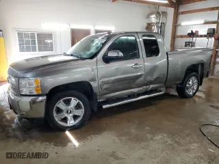 2013 Chevrolet Silverado 1500 LT with VIN 1GCRCSE03DZ359654, listed as a Copart auction lot 46849555 with 130,822 mi miles and Clean Title. Bid and sale history available at carsss.com. Image 1.
