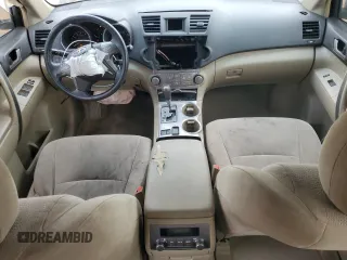 2010 Toyota Highlander Sport with VIN 5TDXK3EH8AS003350, listed as a Copart auction lot 76186544 with 192,380 mi miles and Salvage title. Bid and sale history available at DreamBid. Image 8.