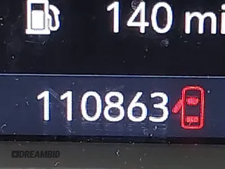 2020 Chevrolet Traverse Premier с VIN 1GNERKKW6LJ281302, выставлен на аукционе IAAI как лот 42354630 с пробегом 110 863 миль миль и . История ставок и продаж доступна на DreamBid. Изображение 15.