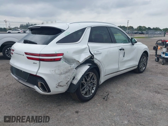2025 Genesis GV70 2.5T with VIN 5NMMADTB1SH024717, listed as a IAAI auction lot 41577463 with 7,527 mi miles and . Bid and sale history available at DreamBid. Image 4.