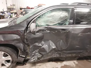 2017 GMC Terrain SLE with VIN 2GKFLTEK4H6250202, listed as a IAAI auction lot 41557734 with 59,649 mi miles. Bid and sale history available at carsss.com. Image 6.