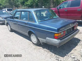 1993 Volvo 240 with VIN YV1AS8809P1487778, listed as a IAAI auction lot 42546659 with 90,519 mi miles and . Bid and sale history available at DreamBid. Image 3.