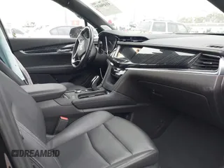 2023 Cadillac XT6 FWD Premium Luxury with VIN 1GYKPCRS5PZ119186, listed as a IAAI auction lot 41456602 with 32,189 mi miles. Bid and sale history available at carsss.com. Image 3.