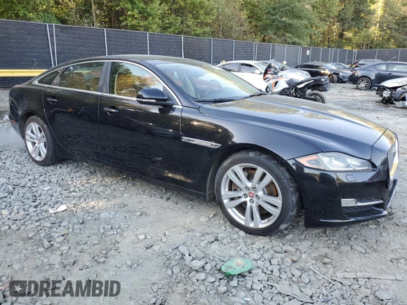 2016 Jaguar XJ Portfolio с VIN SAJWJ2GD5G8W02952, выставлен на аукционе Copart как лот 75216074 с пробегом 98 766 миль миль и Чистый • Clean title. История ставок и продаж доступна на DreamBid. Изображение 4.