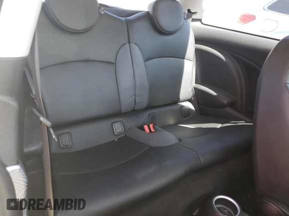 2010 MINI Hardtop S with VIN WMWMF7C57ATX43204, listed as a Copart auction lot 64771285 with 92,236 mi miles and Clean title. Bid and sale history available at DreamBid. Image 10.