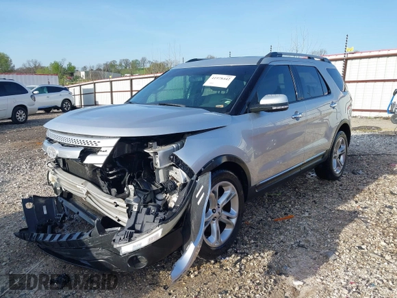 2014 Ford Explorer Limited with VIN 1FM5K7F89EGC13660, listed as a IAAI auction lot 41978442 with 174,966 mi miles and . Bid and sale history available at carsss.com. Image 17.