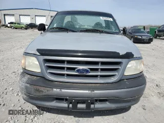 2001 Ford F-150 XL z VIN 2FTZF17261CA31704, wystawiony jako Copart lot #49744315 z przebiegiem 165 613 mil mil oraz Szkoda całkowita • Salvage title. Historia ofert i sprzedaży dostępna na DreamBid. Obrazek 5.