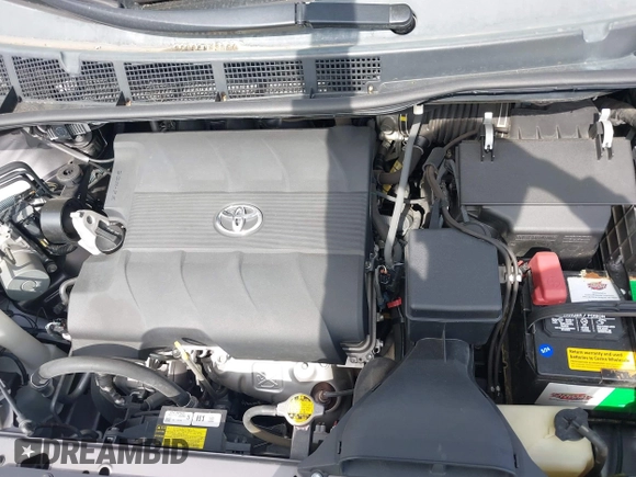 2015 Toyota Sienna SE with VIN 5TDXK3DCXFS680767, listed as a IAAI auction lot 42237107 with 105,912 mi miles and . Bid and sale history available at DreamBid. Image 10.