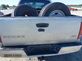 2005 Dodge 1500 SLT with VIN 1D7HA18N25S255563, listed as a IAAI auction lot 42025651 with 221,525 mi miles. Bid and sale history available at carsss.com. Image 6.